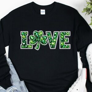 St Patrick's T-shirt Emerald Sparkly Faux Rhinestone Love Clove S M L XL New